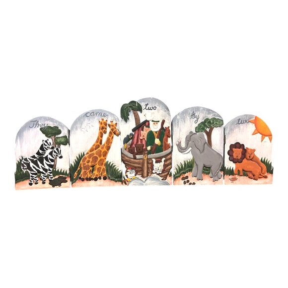 Wooden 5-Panel Tabletop Folding Noah's Ark Nursery Decor - Picture 1 of 8